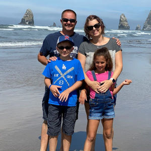 Meet your Posher, Hillery